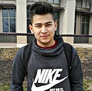 Meet your Posher, Manuel alejandro